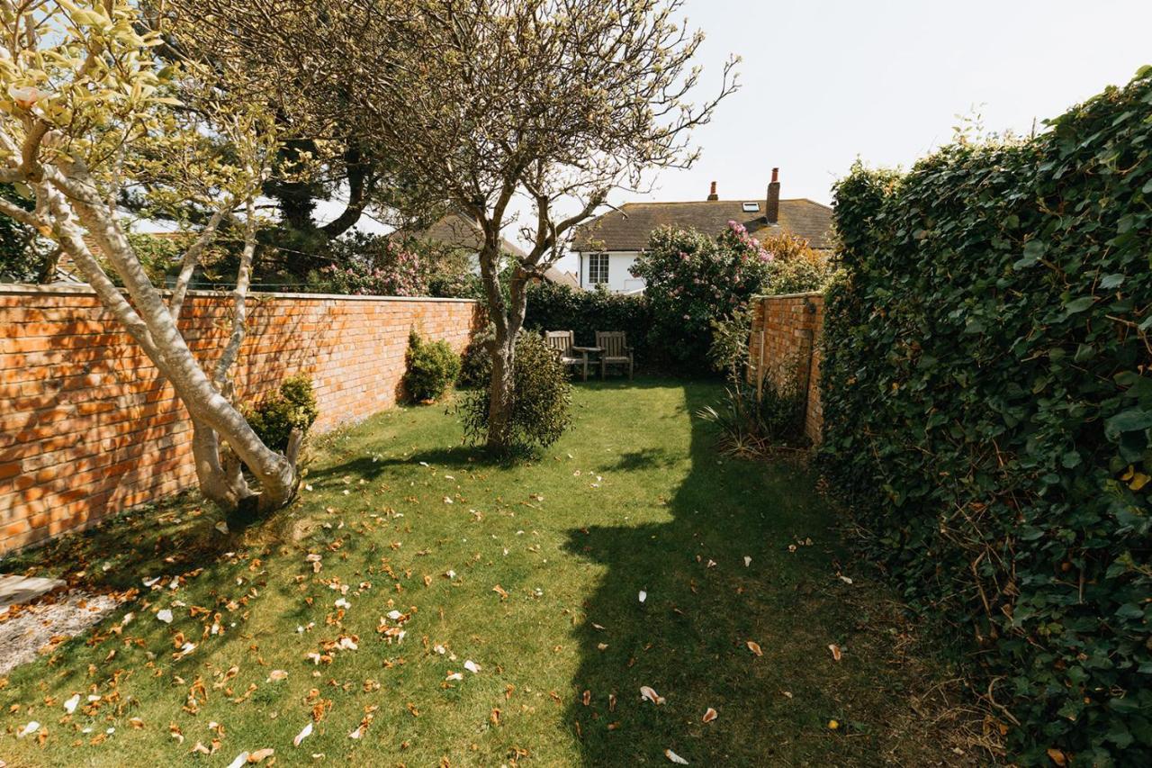 Willow Cottage - Cost 3 Bed Cottage In Penrhyn Bay With Sea Views With Access To Snowdonia Rhôs-on-Sea Zewnętrze zdjęcie